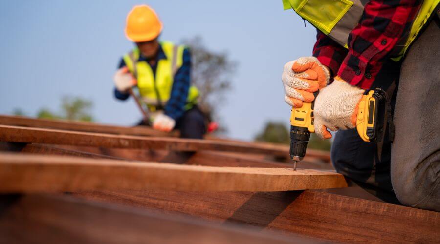 Professional residential roofers in Saint Peters, MO